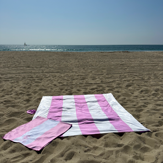 Sand-Resistant Beach Blanket — Pink alternate view